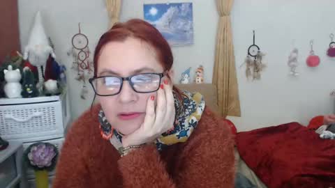 Snapshot of dyannelovee chatting on 01-28-25, 05:46 Dyanne online show from 01-28-25, 05:46