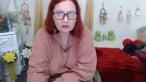 Snapshot of dyannelovee chatting on 02-02-25, 09:23 Dyanne online show from 02-02-25, 09:23