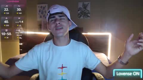 Snapshot of dyla_n18_ chatting on 11-20-25, 08:19 dyla_n18_ online show from 11-20-25, 08:19