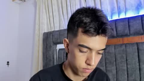 Dylan online show from 09-25-25, 11:25