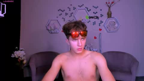 Snapshot of dylan_bold chatting on 09-22-25, 07:49 dylan_bold online show from 09-22-25, 07:49