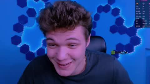 Snapshot of dylan_bold chatting on 11-25-25, 09:53 dylan_bold online show from 11-25-25, 09:53