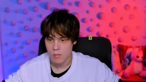 Snapshot of dylan_bold chatting on 12-03-25, 09:51 dylan_bold online show from 12-03-25, 09:51