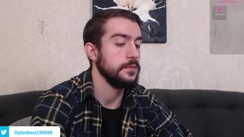 Dylan online show from 12-17-24, 10:54