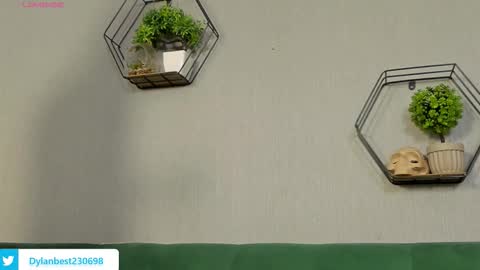 Dylan online show from 09-15-25, 11:16