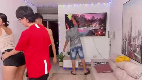 Mod Dylan Lilith Alan and  Drake online show from 12-22-24, 05:42