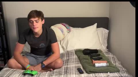 dylanfruits online show from 10-23-25, 04:28