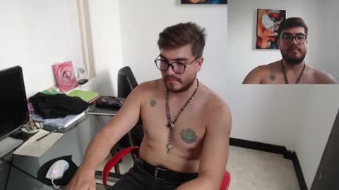 Snapshot of dylanhot10 chatting on 12-03-24, 10:07 dylanhot10 online show from 12-03-24, 10:07