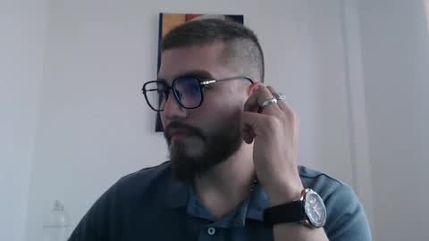 Snapshot of dylanhot10 chatting on 09-15-25, 09:37 dylanhot10 online show from 09-15-25, 09:37