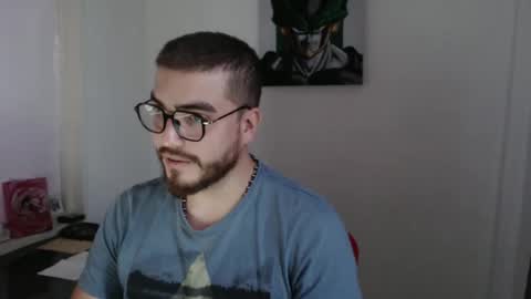 Snapshot of dylanhot10 chatting on 10-21-25, 10:10 dylanhot10 online show from 10-21-25, 10:10