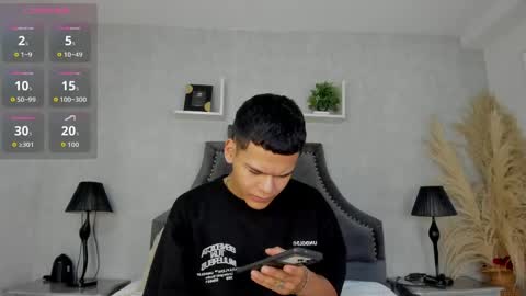 Snapshot of dylanroyce_ chatting on 05-31-26, 12:34 dylanroyce_ online show from 05-31-26, 12:34