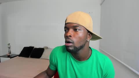 Dylan Taylor online show from 03-05-25, 03:29