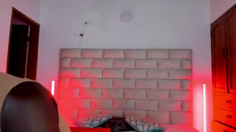 Dylan Taylor online show from 01-07-26, 12:18