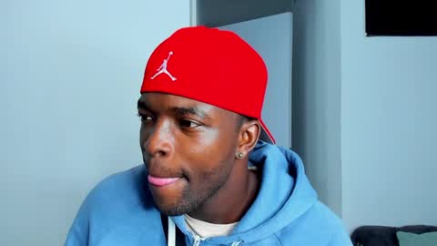 Dylan Taylor online show from 04-15-26, 12:34