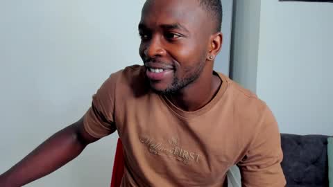 Dylan Taylor online show from 04-25-26, 01:41