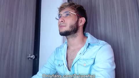 dylanxfun online show from 10-07-25, 09:01