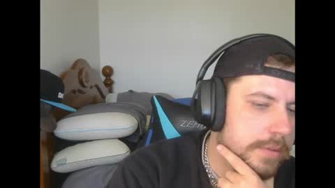 dylboi47 online show from 10-18-25, 05:46