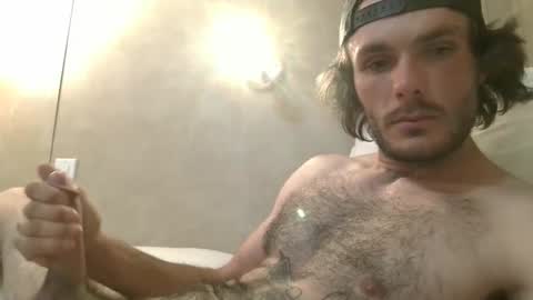 Snapshot of dylp400 chatting on 12-16-24, 11:44 dylp400 online show from 12-16-24, 11:44