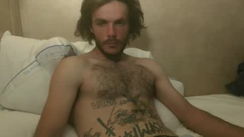 Snapshot of dylp400 chatting on 12-21-24, 11:01 dylp400 online show from 12-21-24, 11:01