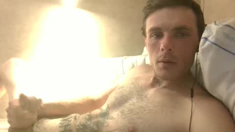 Snapshot of dylp400 chatting on 01-31-25, 12:06 dylp400 online show from 01-31-25, 12:06