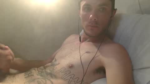 Snapshot of dylp400 chatting on 02-07-25, 10:50 dylp400 online show from 02-07-25, 10:50