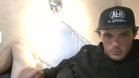 Snapshot of dylp400 chatting on 03-11-25, 10:07 dylp400 online show from 03-11-25, 10:07