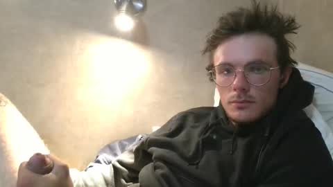 Snapshot of dylp400 chatting on 03-12-25, 09:24 dylp400 online show from 03-12-25, 09:24