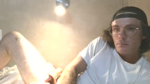 Snapshot of dylp400 chatting on 09-08-25, 10:53 dylp400 online show from 09-08-25, 10:53