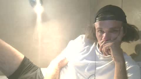 Snapshot of dylp400 chatting on 09-27-25, 11:15 dylp400 online show from 09-27-25, 11:15