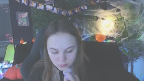 Dyna online show from 10-20-25, 02:01