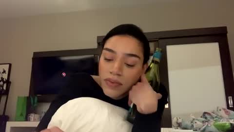 Dynasty online show from 01-07-25, 01:38