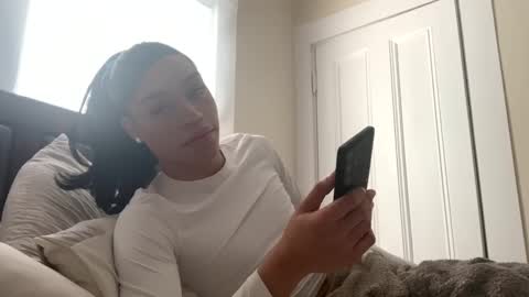 Dynasty online show from 02-28-25, 06:20