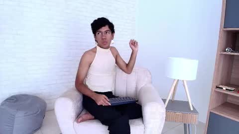 John online show from 10-09-25, 08:07