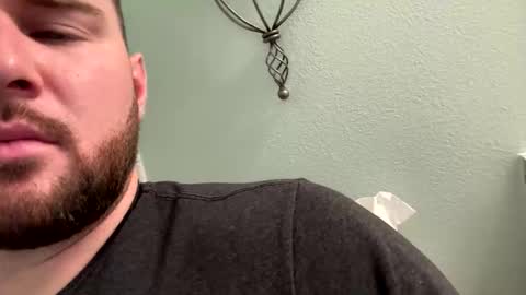 Snapshot of eaeyboi2222 chatting on 11-15-25, 05:27 eaeyboi2222 online show from 11-15-25, 05:27