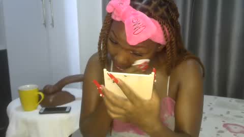 east_queen online show from 03-02-25, 05:54