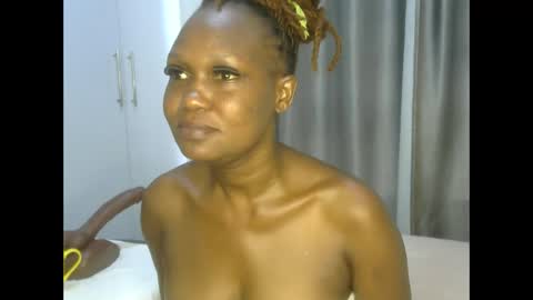 east_queen online show from 03-09-25, 08:29