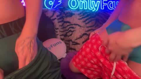 eastinwestin online show from 03-06-26, 08:44