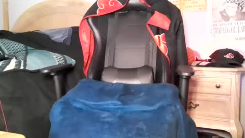 TWITTER   INSTAGRAM    easybreezy20   ONLINE 1230 AM TO 7AM online show from 12-25-24, 09:02