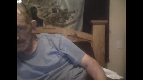 Snapshot of easye4015 chatting on 11-10-25, 12:09 Easye online show from 11-10-25, 12:09