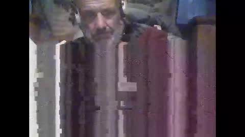 Snapshot of easye4015 chatting on 11-23-25, 01:44 Easye online show from 11-23-25, 01:44