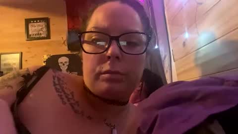 easyednem528280 online show from 10-20-25, 03:29