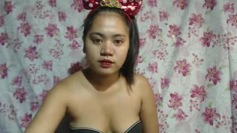 eatallucanpussypinay online show from 12-18-24, 07:04