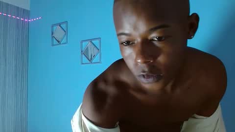 Chris Palaz  online show from 11-06-25, 07:04