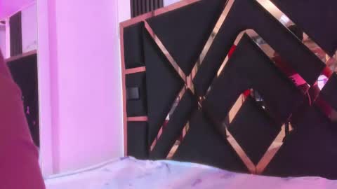 Luci  online show from 09-12-25, 01:38