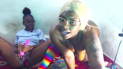 Snapshot of ebony_chayna chatting on 12-04-24, 09:02 chayna smith online show from 12-04-24, 09:02