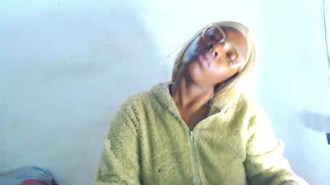 Snapshot of ebony_chayna chatting on 12-24-24, 03:38 chayna smith online show from 12-24-24, 03:38