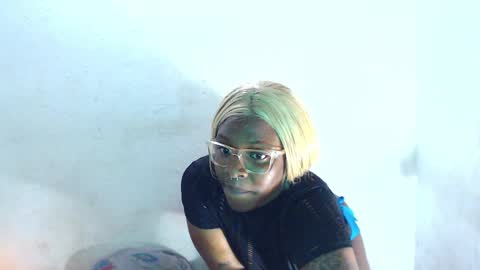 Snapshot of ebony_chayna chatting on 01-02-25, 06:01 chayna smith online show from 01-02-25, 06:01