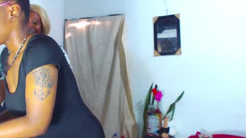 Snapshot of ebony_chayna chatting on 02-23-25, 09:05 chayna smith online show from 02-23-25, 09:05