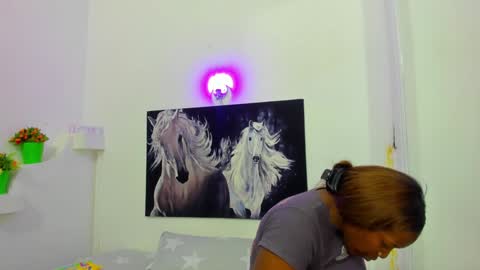 Snapshot of ebony_katterin chatting on 01-14-25, 07:11 ebony_katterin online show from 01-14-25, 07:11