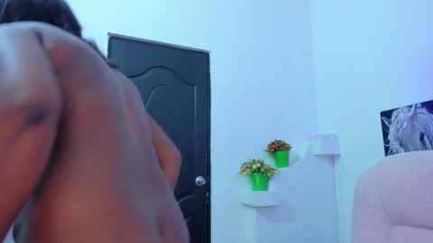 Snapshot of ebony_katterin chatting on 01-31-25, 07:18 ebony_katterin online show from 01-31-25, 07:18